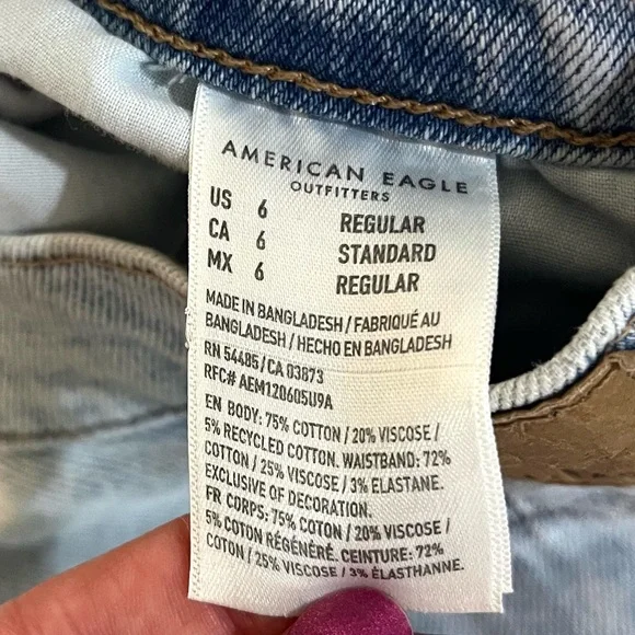 NWT American Eagle Baggy Mom Jean - Picture 7 of 13